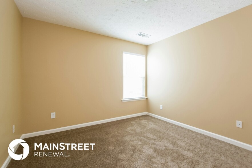 Building Photo - 4329 Grant Forest Cir