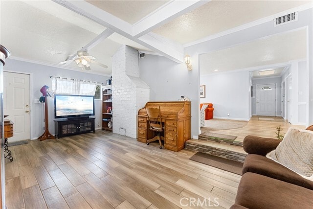 Building Photo - 942 Oleander St