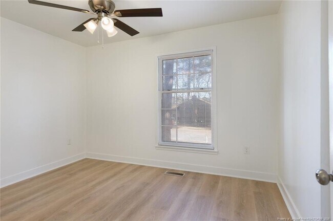 Building Photo - 1623 Van Buren Ave