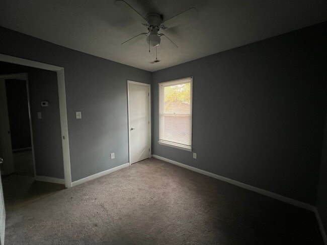 Building Photo - RENTAL HOME 3BD/2BTH