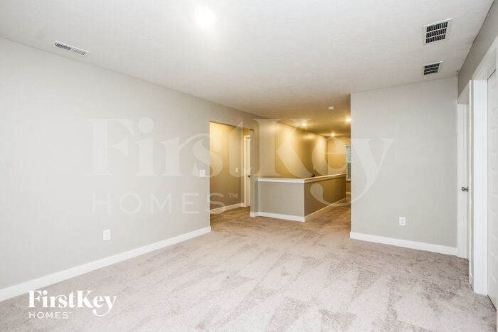 Building Photo - 939 Shadow Dr