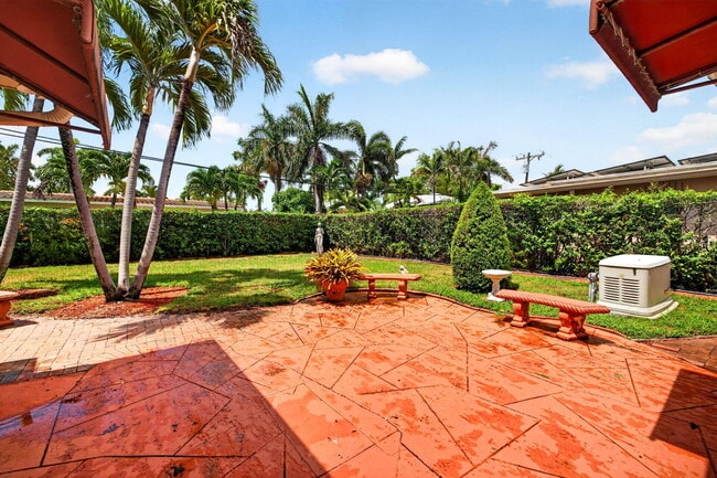 Building Photo - 2060 Tropic Isle