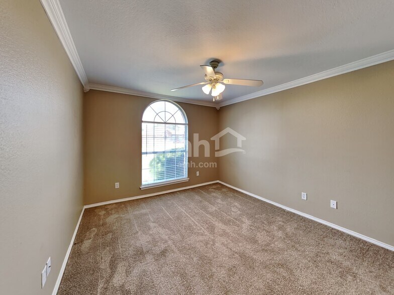 Building Photo - 3445 Newgate St