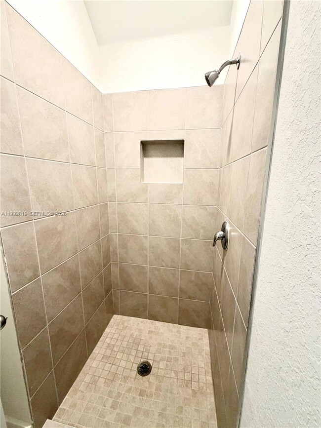 Building Photo - 359 NE 16th St