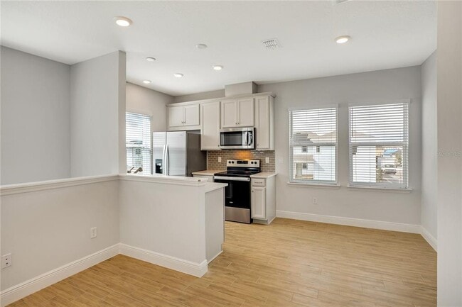 Building Photo - 6547 Rover Wy