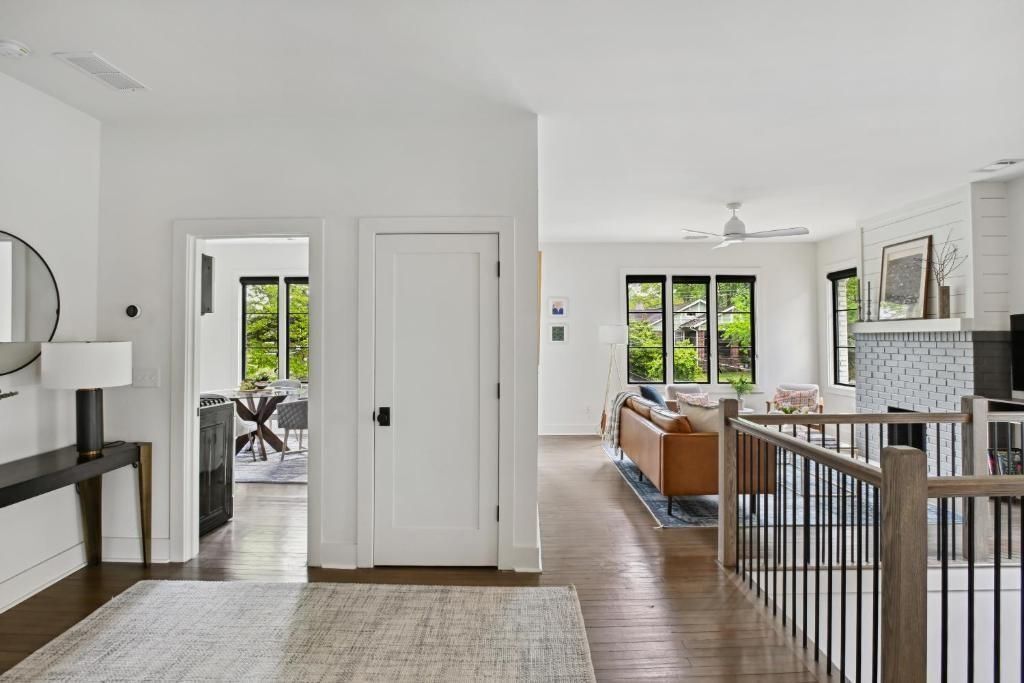 Building Photo - 634 Bonaventure Ave NE