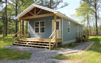 Building Photo - Tiny House