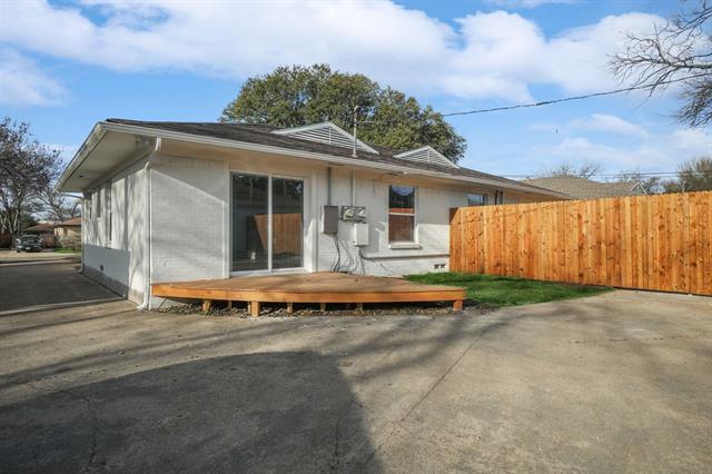 Building Photo - 6449 Lontos Dr