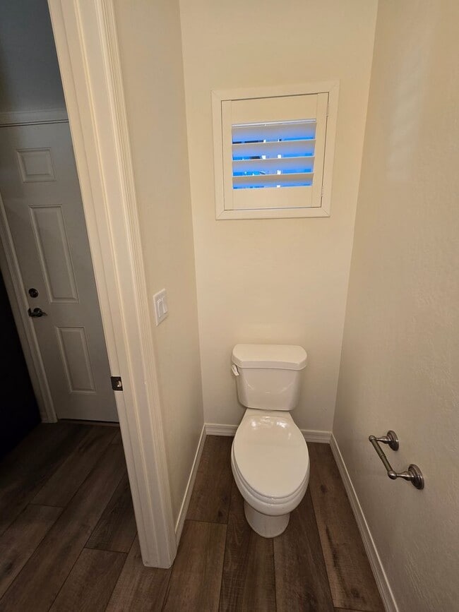 Building Photo - Beautiful, Newly-Built, Townhouse w/A/C & ...