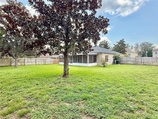 Building Photo - 2555 Palmetto Ridge Cir