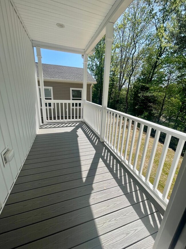 Building Photo - Brand New Home - Brooks Cove Subdivision -...