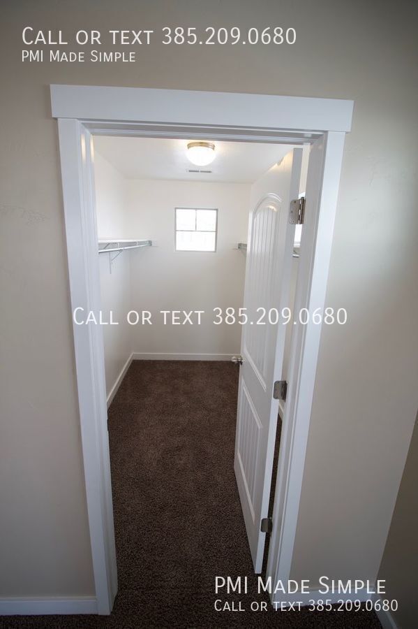 Building Photo - 14779 Stonehenge Pl
