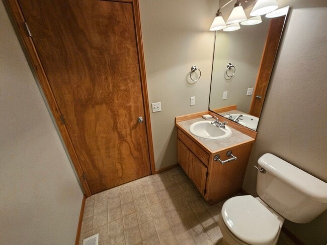 Building Photo - Beautifully Maintained 4-Bed, 2.5-Bath Monroe Home