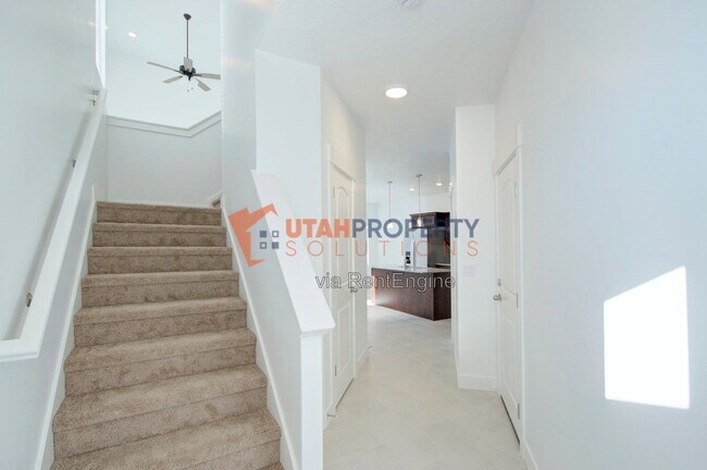 Building Photo - 1731 Jadeite Ln