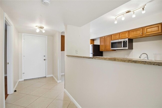 Building Photo - 4620 Longwater Chase