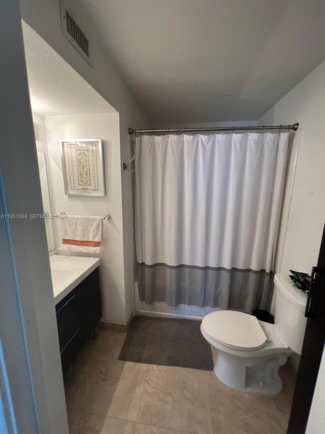 Building Photo - 10361 SW 150th Ct