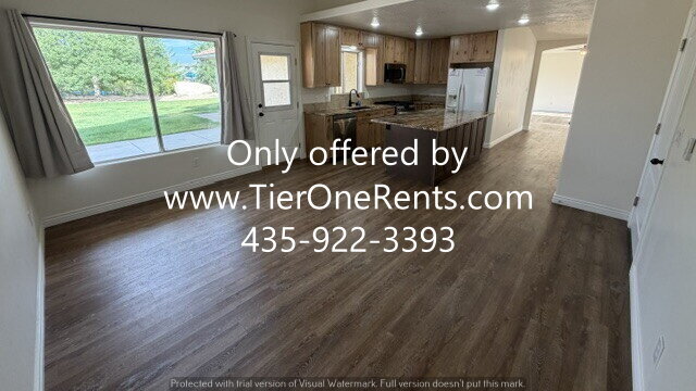 Building Photo - NO DEPOSIT option for qualified renters