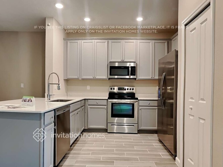 Building Photo - 679 Cherry Ridge Dr