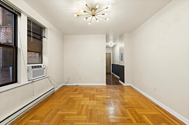 Building Photo - 2700 John F. Kennedy Blvd