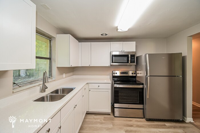 Building Photo - 5601 Tampico Rd