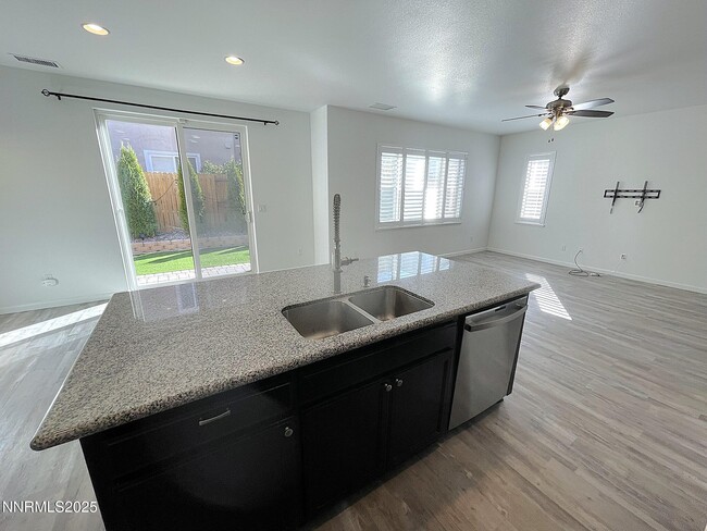 Building Photo - 2050 Half Dome Dr