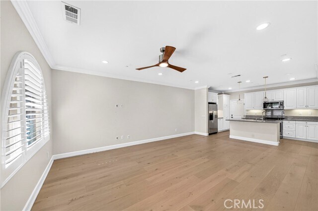 Building Photo - 363 Lucia Ln