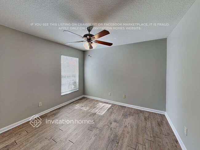 Building Photo - 10418 Soaring Eagle Dr