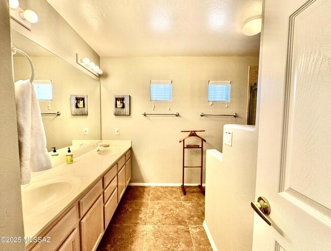 Building Photo - 655 W Vistoso Highlands Dr