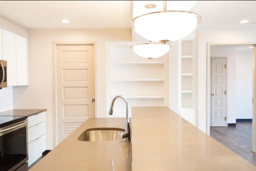 Building Photo - 11 Dorchester St