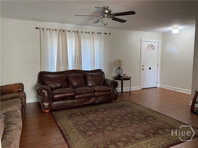 Building Photo - 311 Brady St