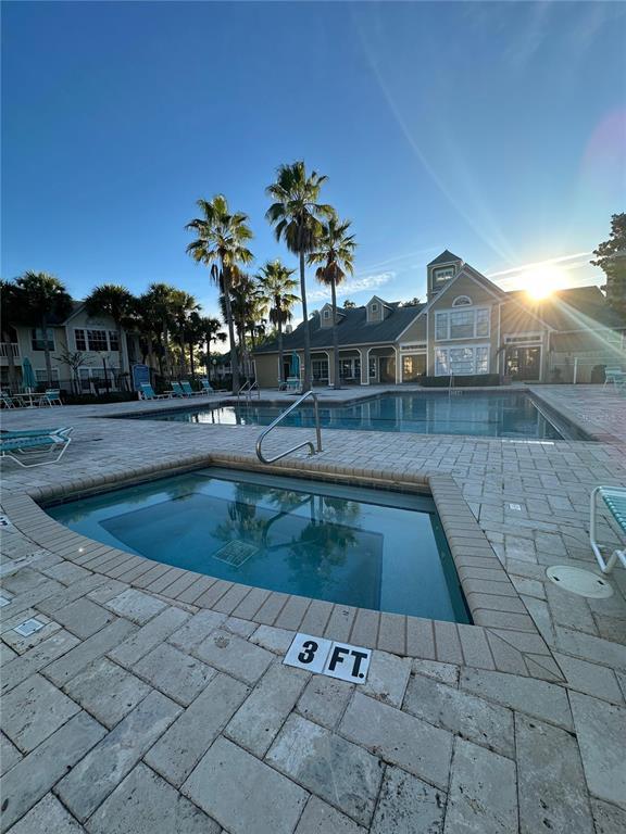 Building Photo - 1057 S Hiawassee Rd