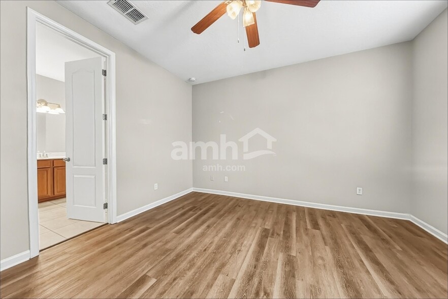 Building Photo - 3786 Ringneck Dr