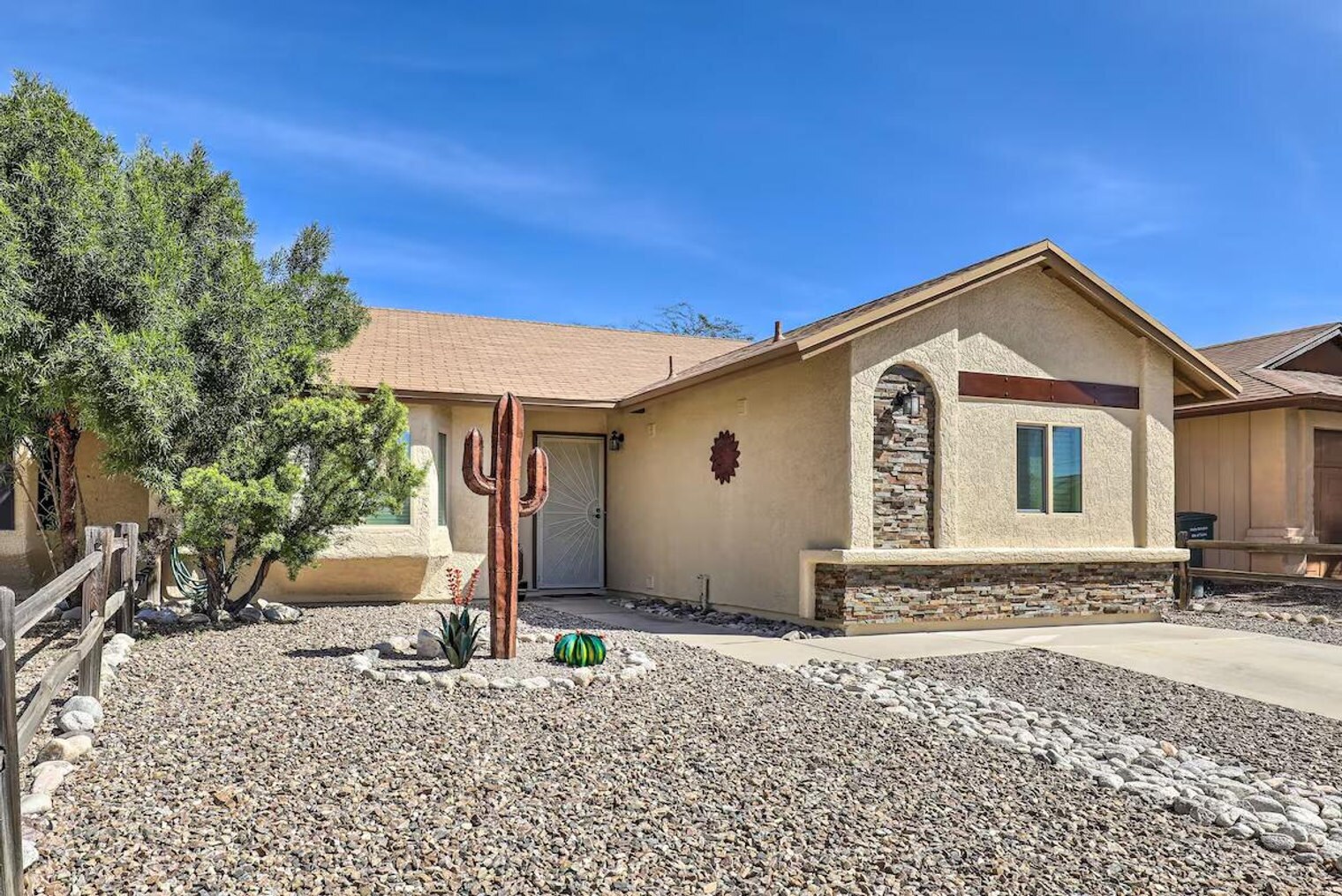 Building Photo - 4859 S Lincoln Ridge Dr