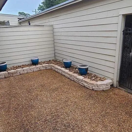 Building Photo - 6329 Ivanhoe Ln