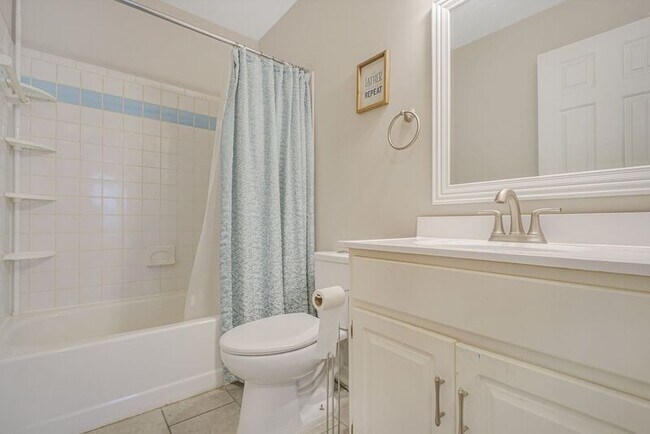 Building Photo - 22 Brown Cir