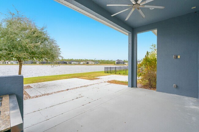 Building Photo - Luxurious Solar Powered 4 Bedroom, 3 Bath Waterfront Home with office & Upgrades Galore!