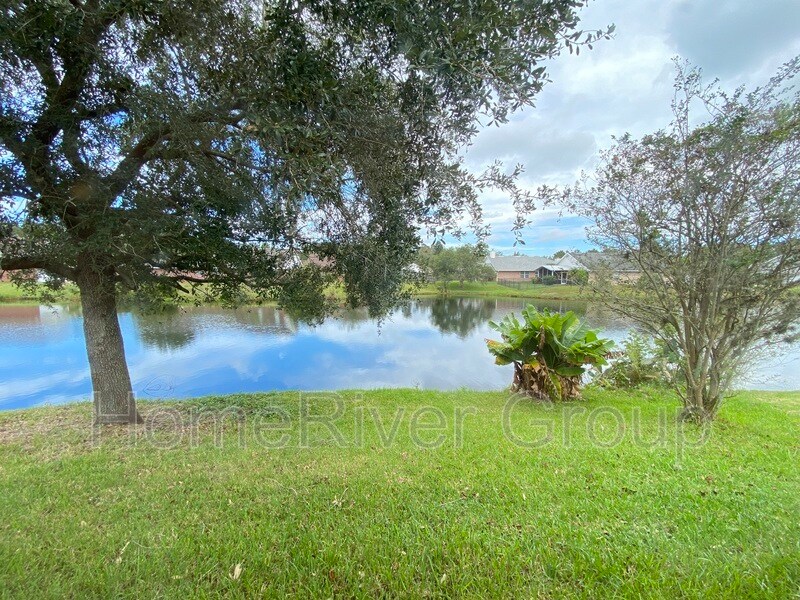 Building Photo - 6307 Ironside Dr S