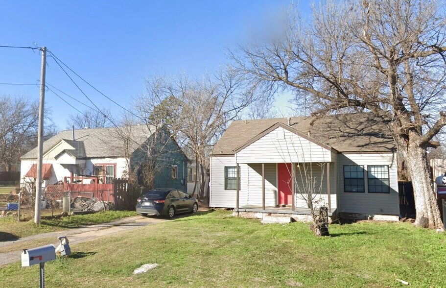 Building Photo - 1309 SW 9th St