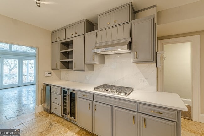 Building Photo - 1957 Walker Ave