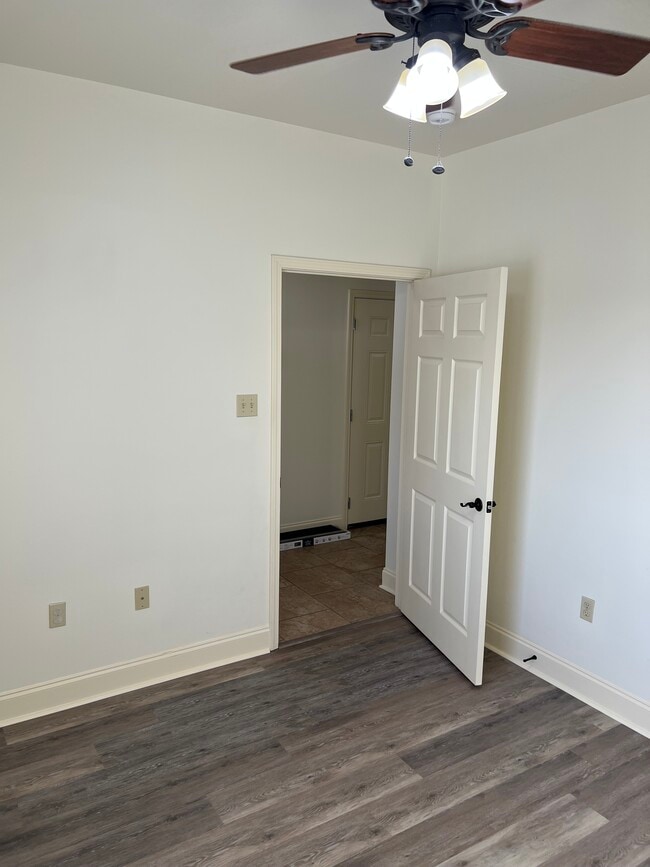 Bedroom #! - 37150 Woodgate Ave