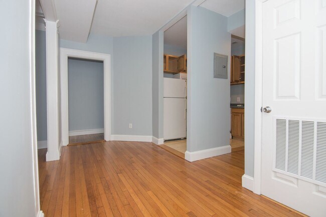 Building Photo - 43 Boulevard Terrace