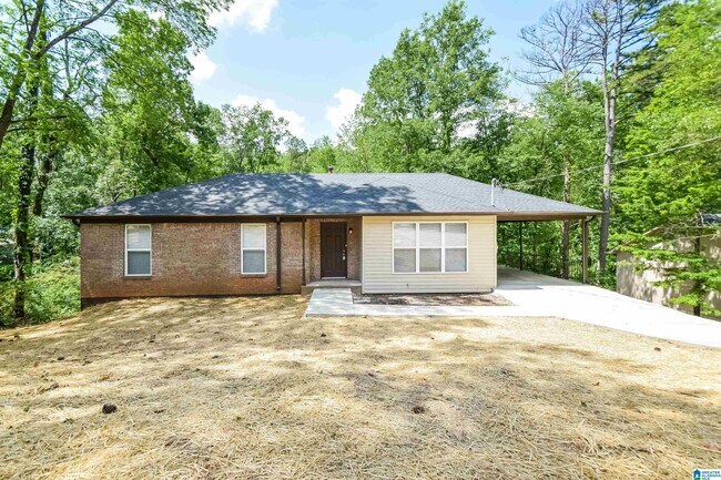 Primary Photo - 1037 Medina Dr