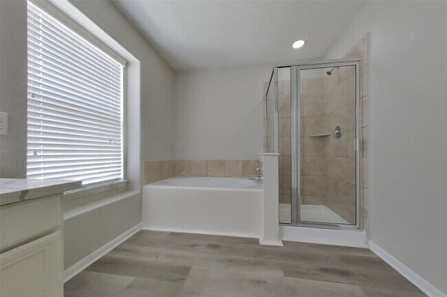 Building Photo - 12223 Elm Orch Trl