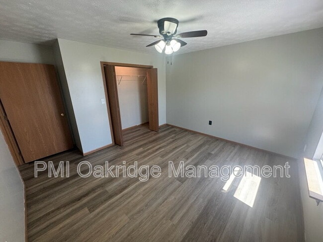 Building Photo - 763 Campbell Rd