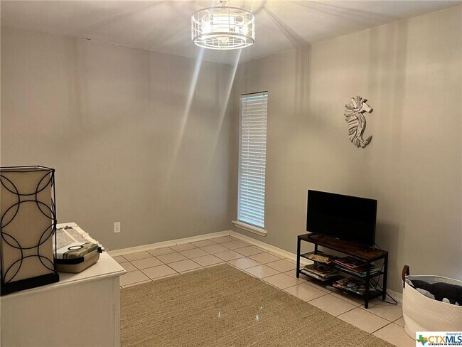 Building Photo - 103 Sunrise Ct