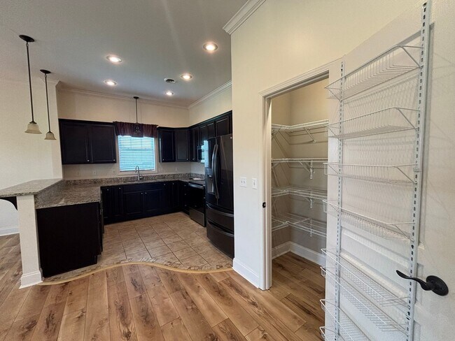 Building Photo - Charming 3 bedroom/2 Bath home in Jonesbor...