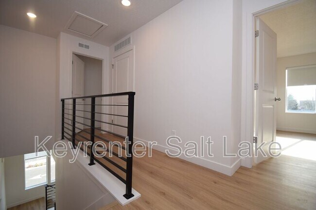 Building Photo - 4479 S 500 E