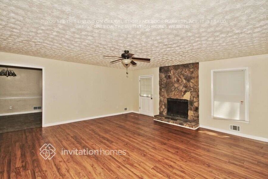 Building Photo - 3155 Arden Way SW