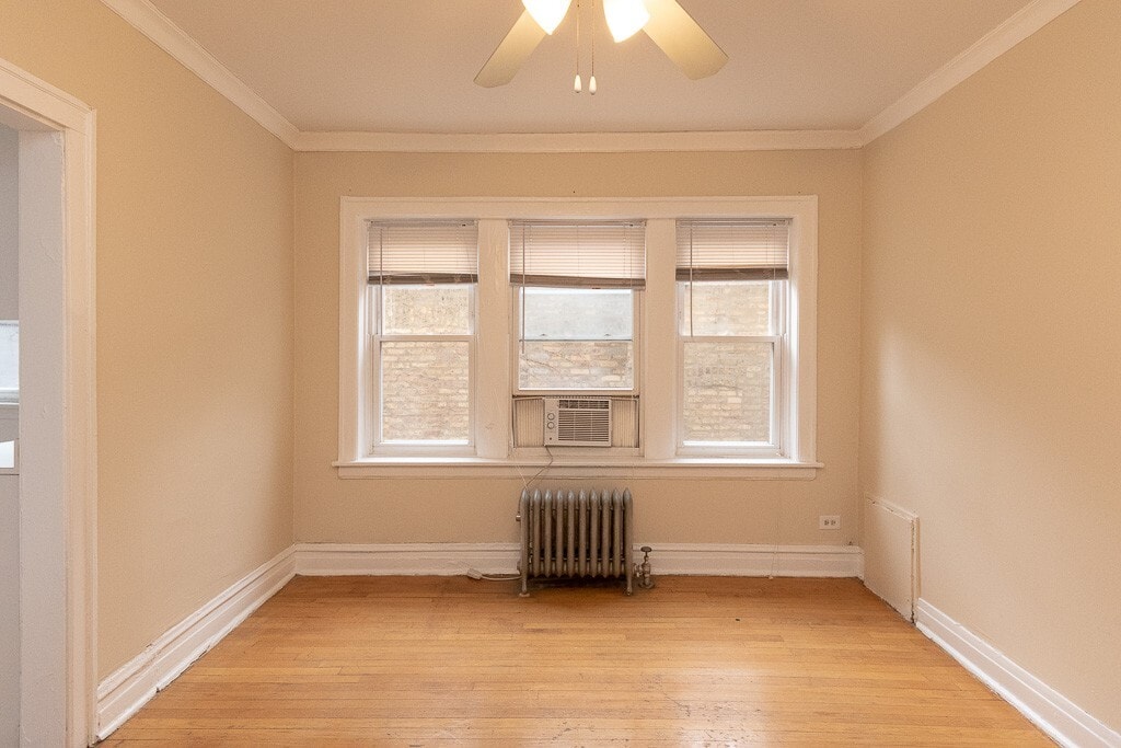 Building Photo - 4409 N Kenneth Ave