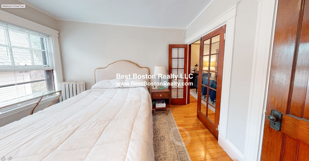 Building Photo - 11 Story St